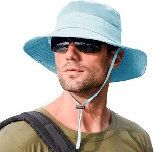 Chapeau Bob Bleu Clair avec Sangle Réglable, Style Toile en Polyester Couleur Unie, Idéal pour l'Extérieur et l'Été, Décontracté pour Hommes - Product Image 1