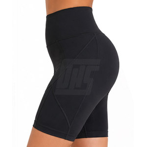 Shorts de sport premium pour femmes, taille haute, extensibles, confortables pour la gym, la course, le yoga et l'entraînement - Product Image 4