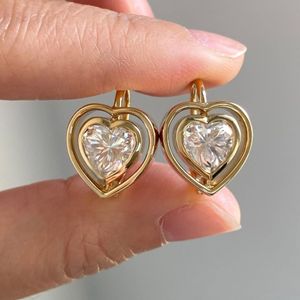 Pendientes Clásicos DEF VVS con Corte Brillante Redondo Cultivados en Laboratorio, Oro Rosa de 18K, Certificados por IGI, para Fiestas y Ocasiones Especiales para Mujeres, Indi8 - Product Image 1