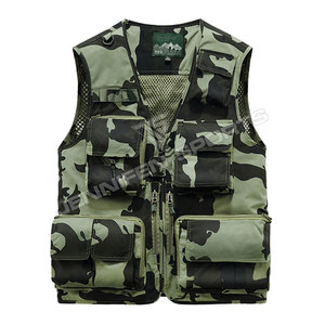 Gilet de randonnée pour homme, gilet en tissu camouflage 100% polyester pour homme, gilet multi-poches respirant pour la chasse et la pêche - Product Image 1