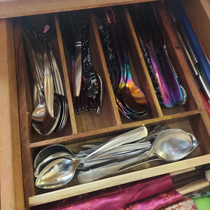 Wholesale Natural Acacia Wooden Drawer Organizer <b>Kitchen</b> Flatware Organizer for Spoons, Forks from Vietnam - Product Image 4