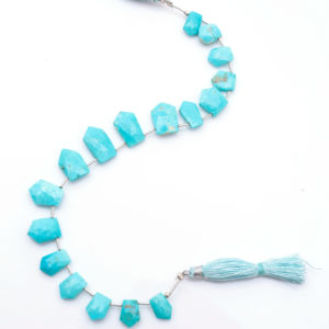 Bracelet de perles turquoise minimaliste élégant Design Vintage bijoux faits à la main pour les femmes et unisexe pour les mariages ou les fêtes - Product Image 3