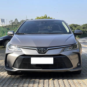 Toyota Corolla Hybride d'occasion 2015 – Offre Spéciale – Prix Abordable – Véhicule Neuf à Essence – Sièges en Cuir – Corolla Turbo d'occasion - Product Image 2