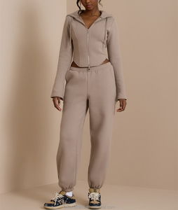 Ensemble de survêtement en velours à fermeture éclair avec logo personnalisé, 2 pièces, sweat-shirt et pantalon, pour femme - Product Image 5