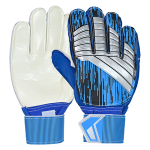 ถุงมือผู้รักษาประตูฟุตบอลมืออาชีพปี 2025 รุ่นใหม่ Zebra Ace Latex หุ้มมือแบบพันด้วยมือ กันลื่น ผลิตจากหนังคุณภาพสูง - Product Image 4