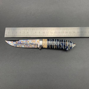 Cuchillo de Camping Fijo con Hoja de Damasco Hecha a Mano y Mango de Acero Inoxidable, Personalizable OEM para Caza y Exhibición - Product Image 5