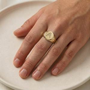 <b>Initial</b> Round Cut Lab Grown Diamond Engagement <b>Ring</b> For Color E Clarity VVS Hammered Finish Classic Fine Jewelry IGI Certified - Product Image 4