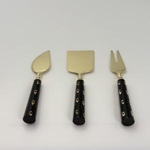 Juego de Cubiertos con Mango de Resina de Diseño, Agarre Ergonómico y Construcción de Acero Inoxidable Resistente a la Oxidación para una Experiencia Exquisita - Product Image 4