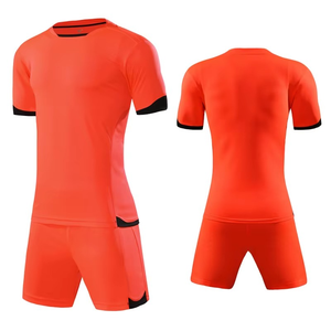 เสื้อฟุตบอลปากีสถานแขนสั้น แห้งเร็ว ระบายอากาศดี รับผลิตตามแบบ OEM พิมพ์ลายดิจิทัล ชุดฟุตบอล โพลีเอสเตอร์ 100% - Product Image 1