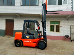 Montacargas Diésel JAC de 3 Toneladas CPCD30H 4WD con Mástil de Tres Etapas, Repuestos Usados, Motor Diésel para Construcción, Fuente de Energía, Venta Económica - Product Image 3