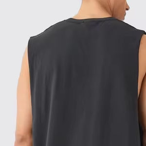 Camiseta sin Mangas de Alta Calidad 100% Algodón con Estampado Gráfico DTG y Lavado Ácido para Hombre, Corte Holgado, Venta al Por Mayor, Camisetas Personalizadas para Hombre - Product Image 5