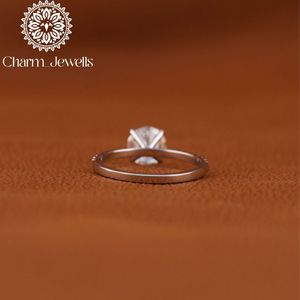 Bague de fiançailles classique pour femme en argent plaqué or rose avec moissanite taille coussin, sertie de griffes, certifiée IGI, 3 grammes - Product Image 2
