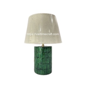 Lámpara de mesa de nácar de diseño de lujo, luz colgante MOQ bajo venta al por mayor decoración del hogar personalización Vietnam - Product Image 5