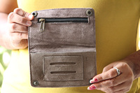 Vente en gros 100% pochette à tabac luxueuse en cuir véritable faite à la main pochette à tabac à rouler en cuir véritable pour fumer des herbes