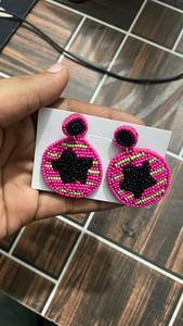 FAIZA CRAFT - Pendientes de Aleación de Zinc con Cuentas Bordadas Hechas a Mano, Joyería Artificial Multicolor de Moda al por Mayor para Mujer - Product Image 4