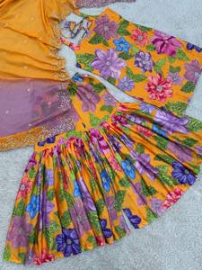 Vestido Étnico de Diseño Indio-Pakistaní, Hecho a Mano, Moderno, de Tela de Seda Satinada, para Fiestas, Traje Sharara para Adultos, Palazzo Completamente Cosido - Product Image 4