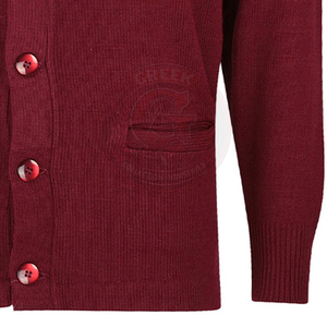 Cardigan tricoté bordeaux pour homme, avec logo KAP en lettres grecques, fermeture boutonnée sur le devant, manches longues, style universitaire - Product Image 5