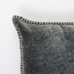 Cuscino Decorativo in Velluto di Cotone Stonewashed 19X19 con Bordi Cuciti a Mano - Product Image 2