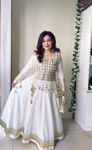 Vestido Palazzo de Diseño Étnico Elegante de la Mejor Calidad con Conjunto de Dupatta para Mujer, para Bodas y Fiestas, Vestido Anarkali de Novia - Product Image 4