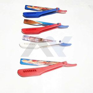 Navajas de Afeitar Rectas de Lujo para Barbería con Mango de Plástico Elegante y Cómodo, Navaja de Afeitar Recta Desechable - Product Image 6