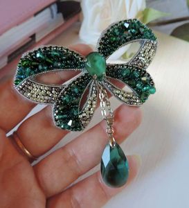 Broche Bordado a Mano con Cuentas, Elegante Pin de Solapa para Blazers, Cárdigans y Chales - Product Image 6