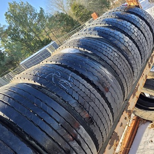 Solutions de pneus durables pour flotte, dotées d'une carcasse robuste, d'une bonne profondeur de bande de roulement, d'une stabilité sur autoroute et d'un prix compétitif - Product Image 5