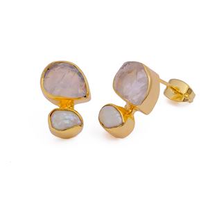 Boucles d'oreilles clous en pierre de lune arc-en-ciel brute avec collier en laiton perlé, pierre précieuse naturelle, pierre de naissance de juin, fabrication artisanale, plaqué or, clous tendance - Product Image 5