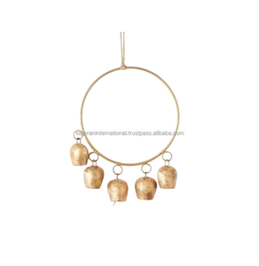 Campanas de hojalata musicales antiguas/rústicas de 3 piezas hechas a mano, artesanías de metal de hierro PET doradas, colgantes pintados a mano para el hogar ecológico - Product Image 3