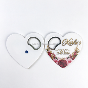 Abridor de botellas magnético de plástico con forma de corazón personalizado, impreso en UV a todo color, bajo MOQ, recuerdo de boda personalizado. - Product Image 2