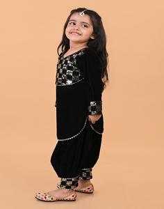 Conjunto de kurti de terciopelo de manga larga y salwar afgano - Negro - Product Image 4