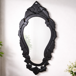 Espejo de Pared Negro Veneciano de Lujo, Forma Asimétrica con Marco Curvo Ornamentado, Acabado Brillante |   Espejo Decorativo para Decoración del Hogar - Product Image 5