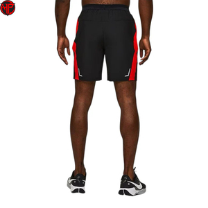 Shorts de sport pour hommes à séchage rapide et respirants, avec taille élastique, poche et bande latérale contrastante - Product Image 2
