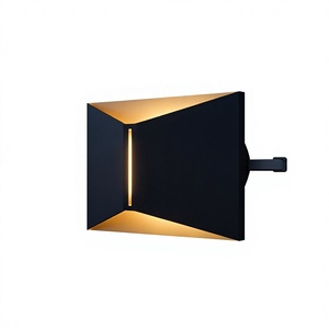 Lámpara de Pared Exterior Impermeable IP65 para Decoración de Jardín y Patio, Iluminación Exterior de Superficie - Product Image 1
