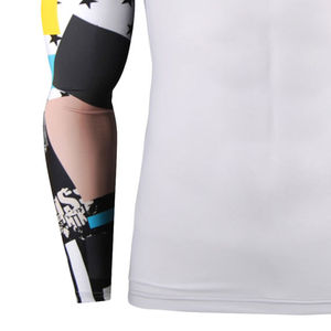 เสื้อรัดกล้ามเนื้อผู้ชายราคาถูก ระบายอากาศได้ดี ผลิตแบบยั่งยืน บริการ OEM สำหรับออกกำลังกายและฟิตเนส - Product Image 5