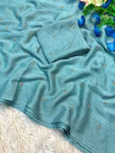 Sari Fancy Crush avec motif Butti brodé à la main, design ajouré, ensemble de chemisier non cousu pour femme - Product Image 4