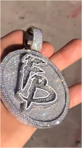 Colgante Personalizado de Fábrica para Hombre, con Incrustaciones de Moissanita VVS, Plata de Ley Chapada en Oro, Estilo Hip Hop, con Logotipo y Nombre Personalizados, Certificado GRA - Product Image 2