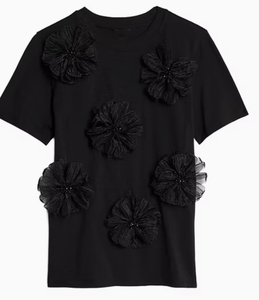เสื้อยืดผู้หญิงคอกลมสีดำลายดอกไม้ 3 มิติผ้าฝ้าย - Product Image 2