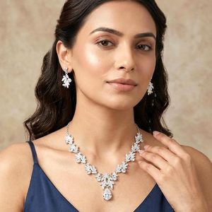 Female Temperament Elegant Luxury Bijoux Tassel Clovers Earrings Necklace Bracelet Jewelry Set for Bride Wedding <b>Gift</b> 18K Gold - Product Image 4