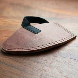 Custom Logo High Quality Axe Leather Sheath Wholesale Manufacturers Custom Made High Quality Pure Cowhide Handmade Sheath - Product Image 1