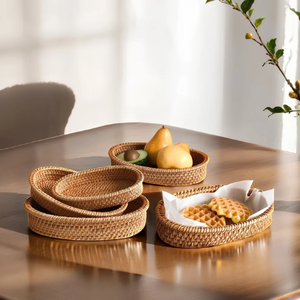 TRUNGHOA Panier de rangement ovale tissé en rotin Fabriqué à la main Bureau Fruits Pain Noix Bonbons Boîte de rangement Panier Pendaison de crémaillère Cadeaux - Product Image 3