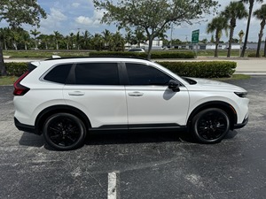 Honda CRV Hybrid Sport Touring Usado 2025 - Product Image 2