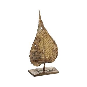 Sculpture en laiton finition antique en forme de feuille, décoration de table pour salon et hôtel, sculpture en métal, design créatif, décoration de sculpture - Product Image 1