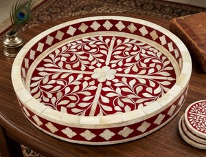 Plateau de service décoratif rond de luxe fait main en os incrusté rouge, plateau de table basse floral, plateau ottoman, plateau de service en bois pour le thé et le petit-déjeuner - Product Image 3