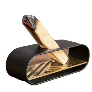 Brûleur d'encens Soul Zen noir avec base dorée pour l'aromathérapie et la méditation, décoration d'intérieur au design moderne - Product Image 1