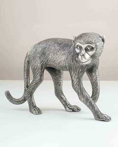 Jaffs Exports Silver Deer Figurine Handmade Aluminium Animal Sculpture Modern Eco-Friendly Tabletop Decor <b>Christmas</b> Ornament - Product Image 1