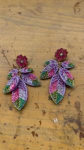 Boucles d'oreilles en verre perlé faites à la main, motif feuille, colorées, légères, bijoux fantaisie pour accessoires de mode, vente en gros - Product Image 2