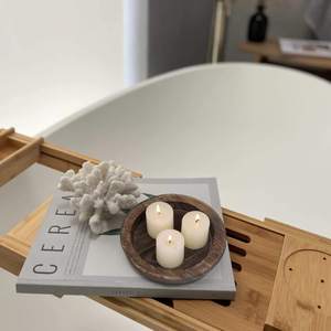 Support de bougie en bois, plateau décoratif de style farmhouse, plateau rond pour bougie pilier, base rustique pour centre de table de salon - Product Image 3