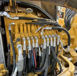 รถขุดขนาดเล็ก CAT 304C CR – น้ำหนัก: 9,867 ปอนด์, กำลังเครื่องยนต์ 45 แรงม้า รถขุดขนาดเล็กสำหรับขาย - Product Image 6