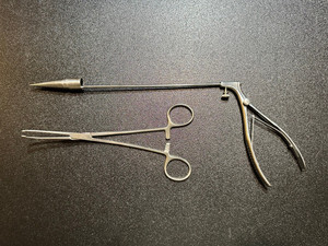 Juego de Ligadores Hemorroidales McGiveny Quirúrgicos Médicos de 7.25 Pulgadas, Instrumentos Quirúrgicos Rectales de Acero Inoxidable, Pinzas Rectales, CE ISO - Product Image 2