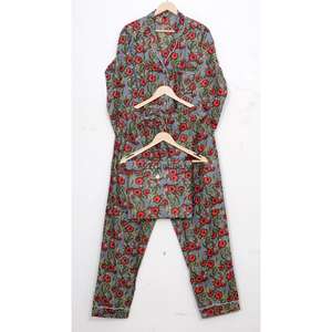 Conjunto de Pijamas para Mujer Hechos a Mano 100% Algodón, Transpirables, de Lujo, para Todas las Temporadas, Manga Larga, Estampado Floral, Cómodos - Product Image 5